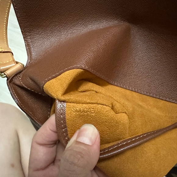 Louis Vuitton Vintage - Picture 9 of 9